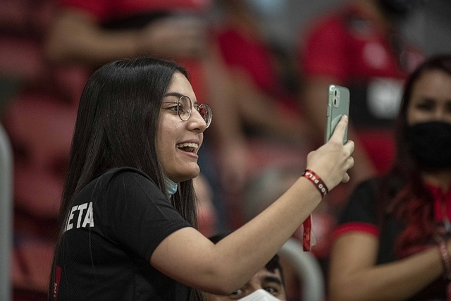 帮助公牛反 帮助公牛反